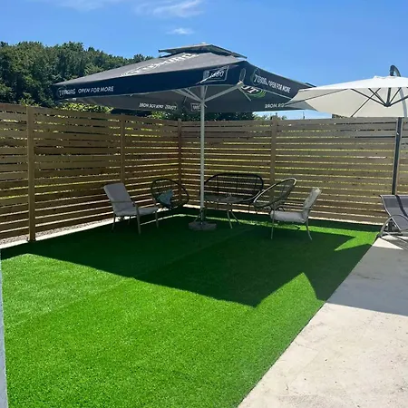 בית נופש Vikendica Konstantin Slatina-banja Luka לקטסי