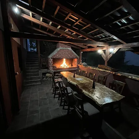 Σπίτι διακοπών Vikendica Konstantin Slatina-banja Luka *