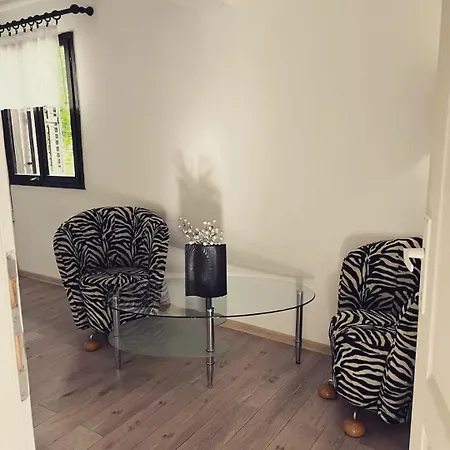 Vikendica Konstantin Slatina-banja Luka בית נופש *