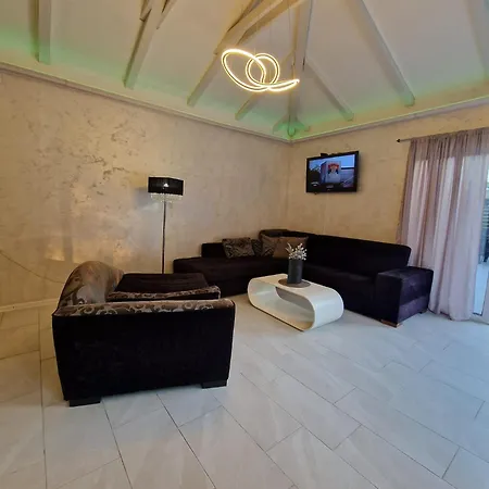 Vikendica Konstantin Slatina-banja Luka Vikendica *