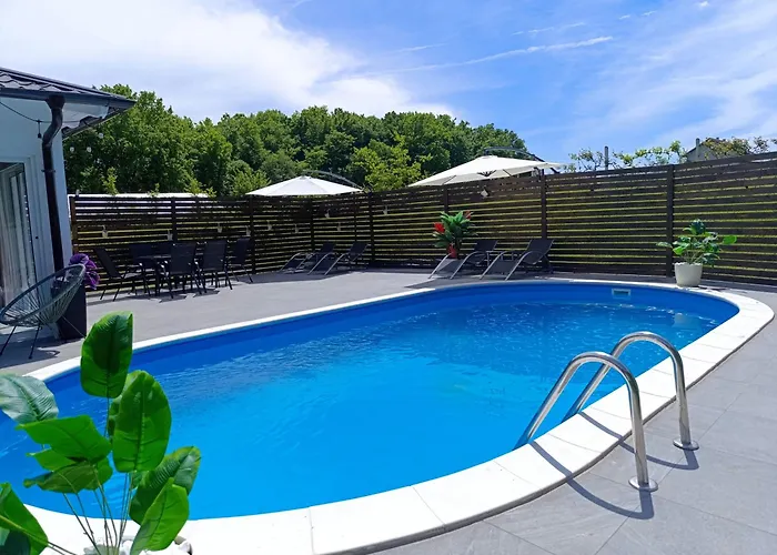 Vikendica Konstantin Slatina-banja Luka *